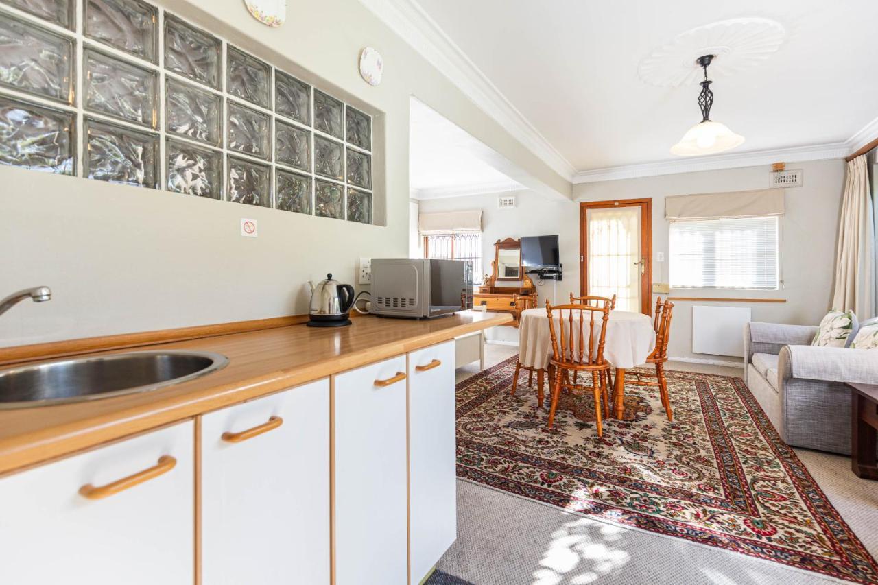 Applegarth B&B And Self-Catering Studios Cape Town Bagian luar foto