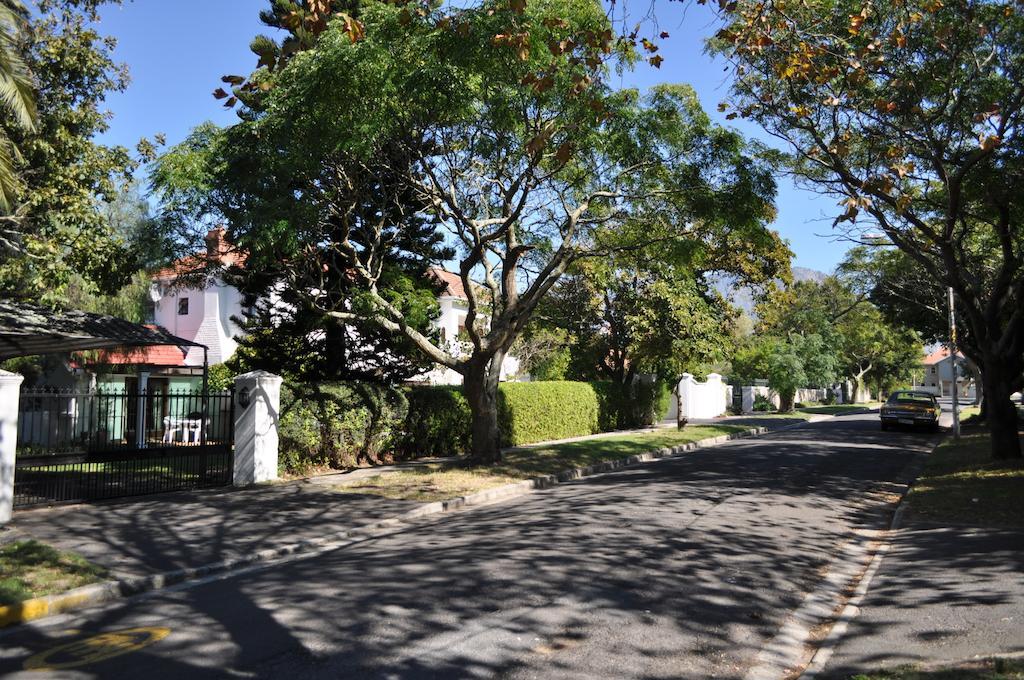 Applegarth B&B And Self-Catering Studios Cape Town Bagian luar foto