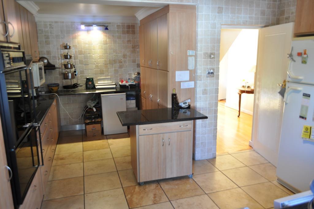 Applegarth B&B And Self-Catering Studios Cape Town Bagian luar foto